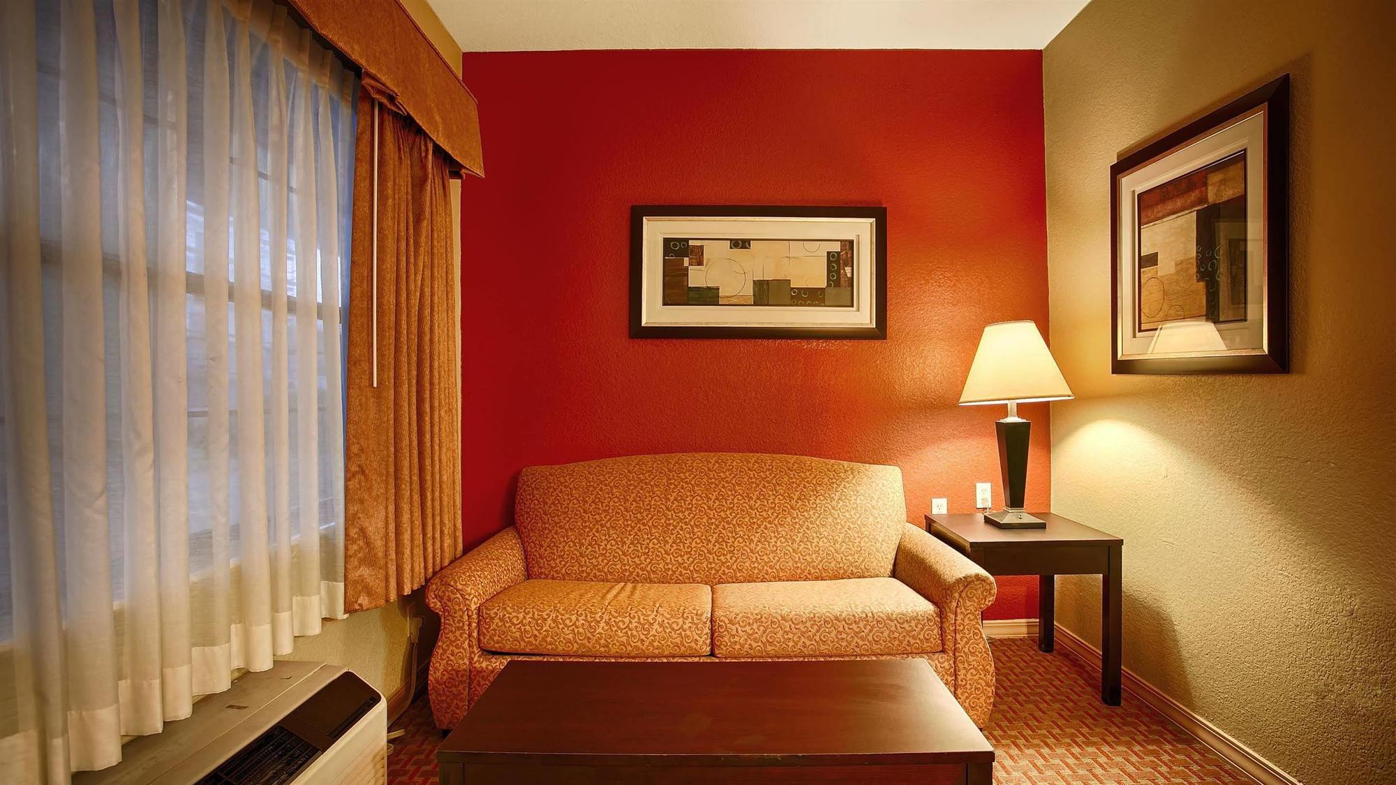 Best Western Airport Inn Monroe Εξωτερικό φωτογραφία